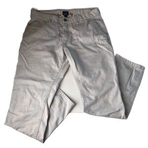 GapKhakis Mens Chino Beige Pants Size 36 With Colorful Buttons